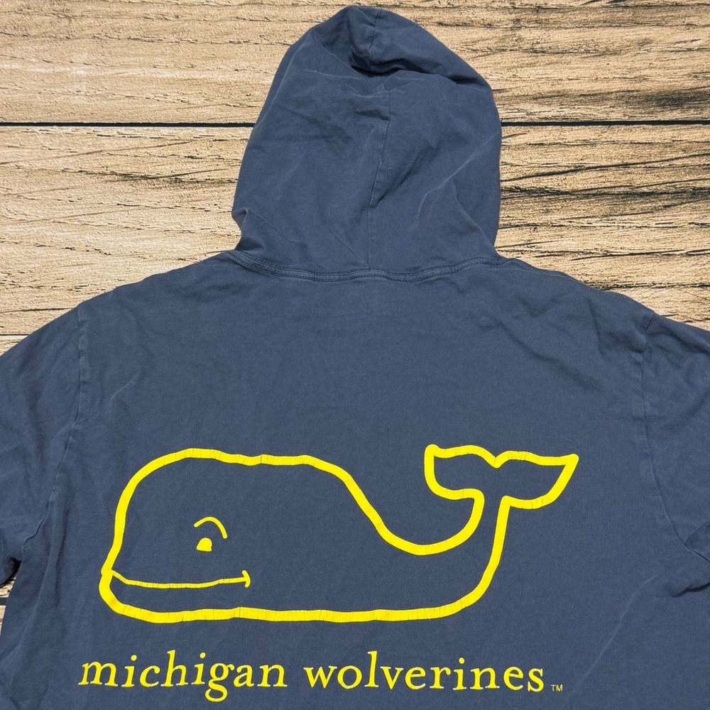 Vineyard Vines Hoodie Mens Small Blue Michigan Wolverines Long Sleeve T-Shirt